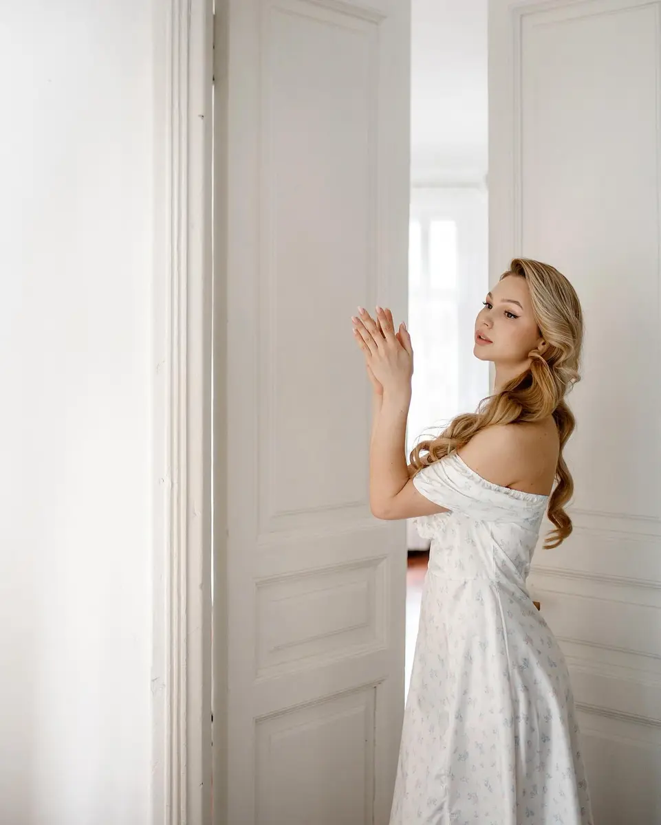 Afrina escort in Dubai