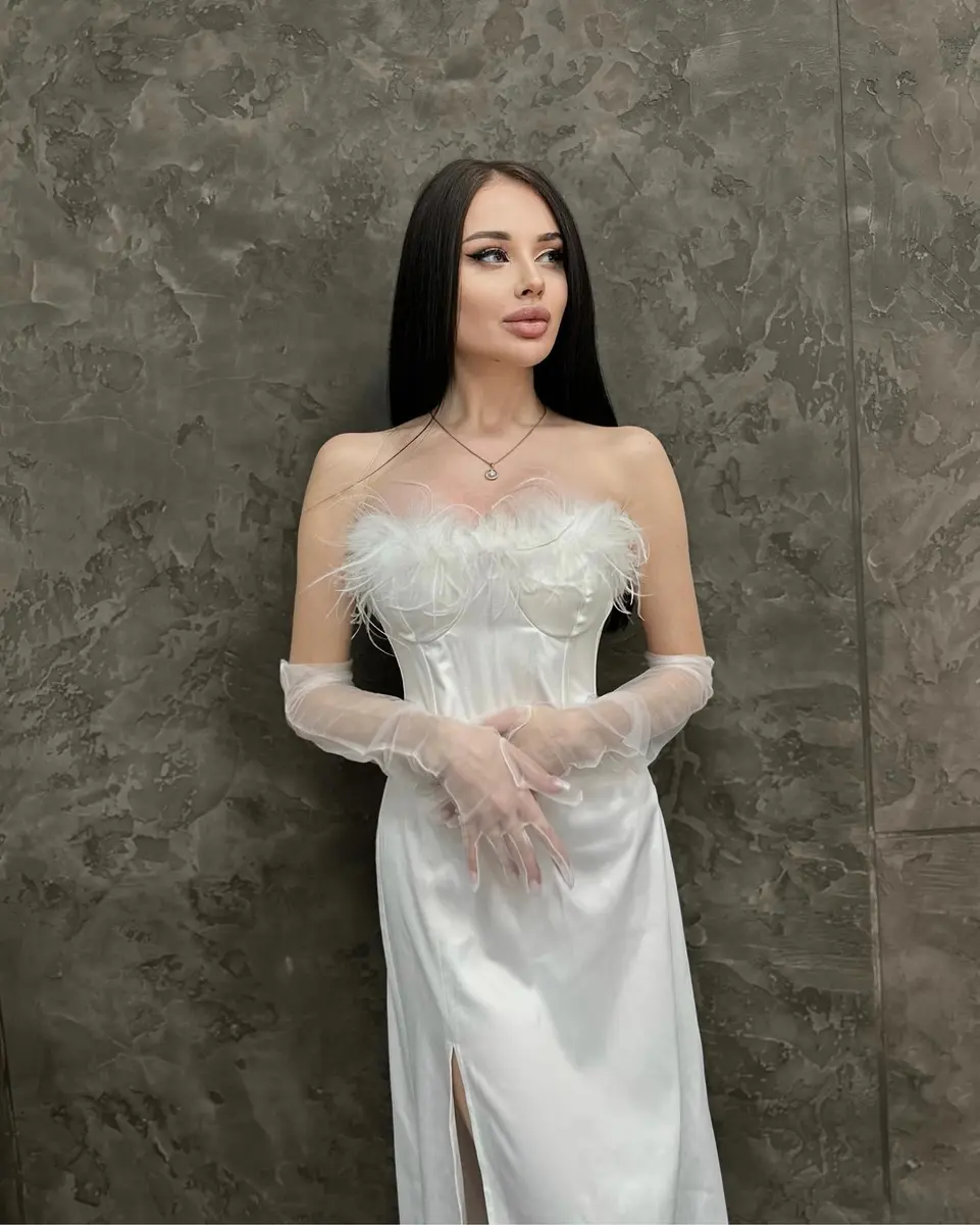 Lankira escort in Dubai