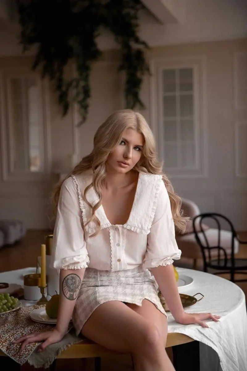 Mikara escort in Dubai