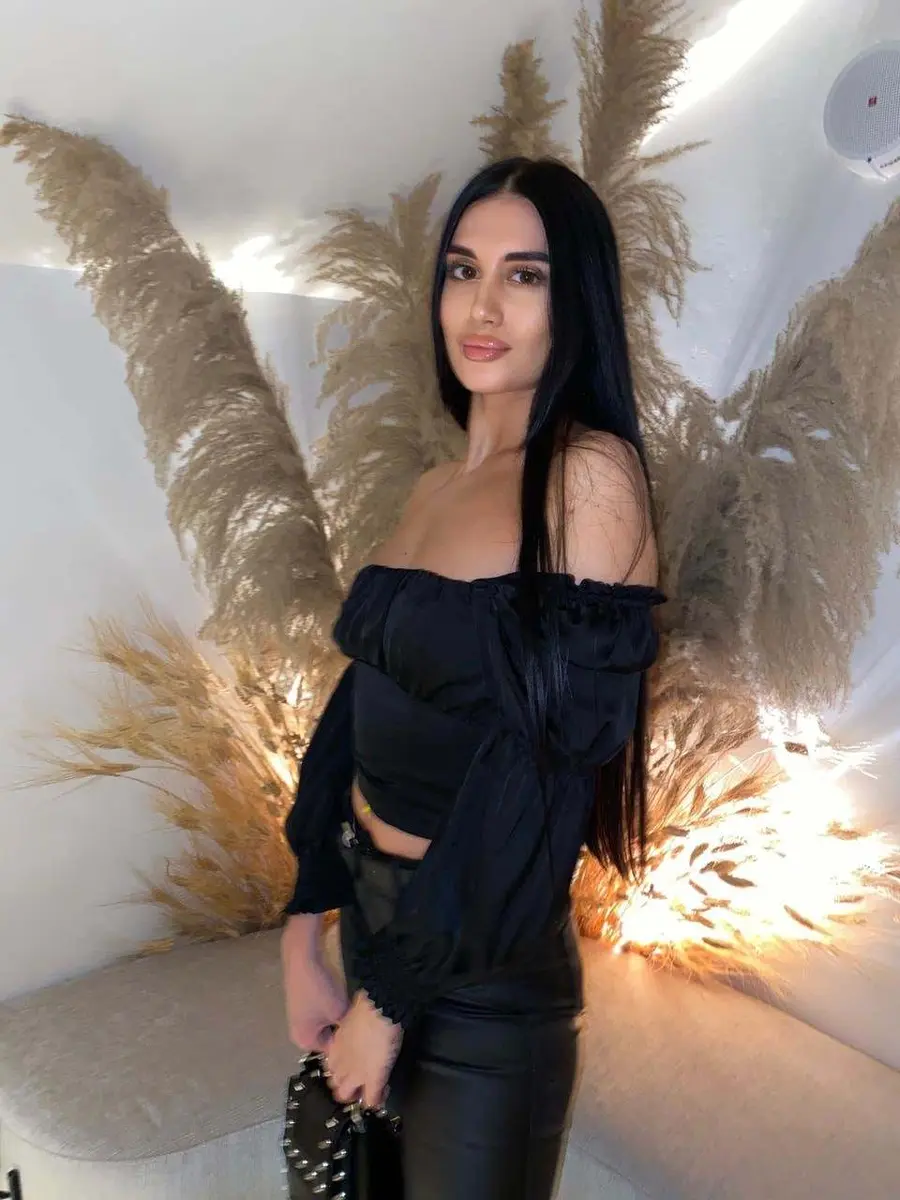 Morgan escort in Dubai