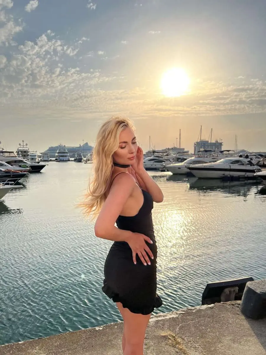 Sandriya escort in Dubai