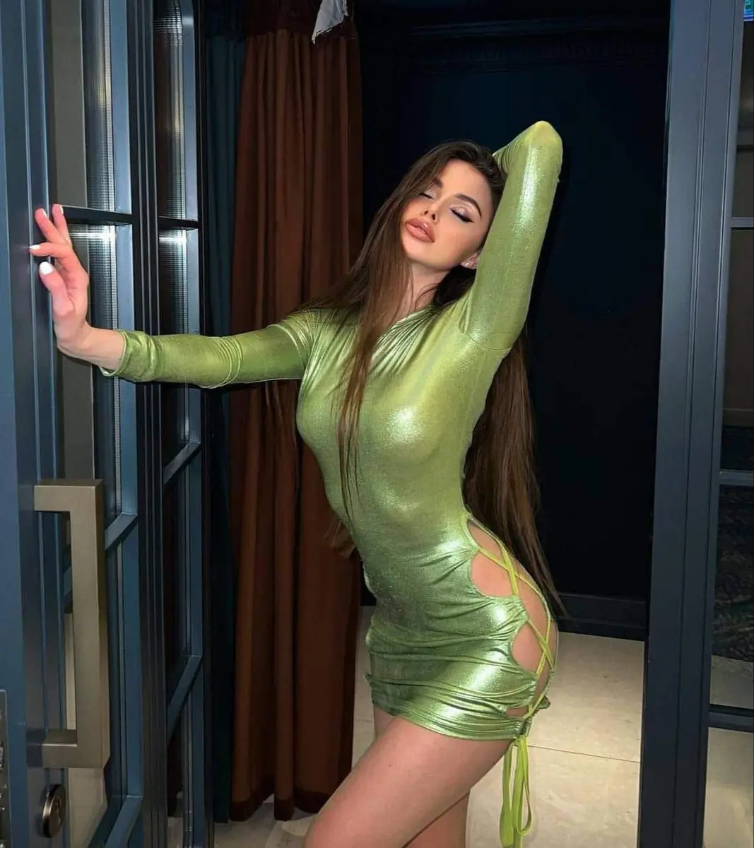 Vika escort in Dubai